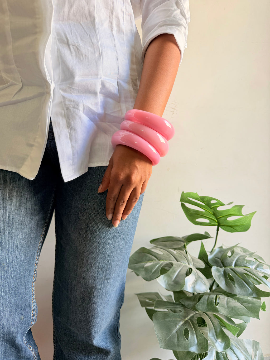Candy resin bangle (Stack of 4)