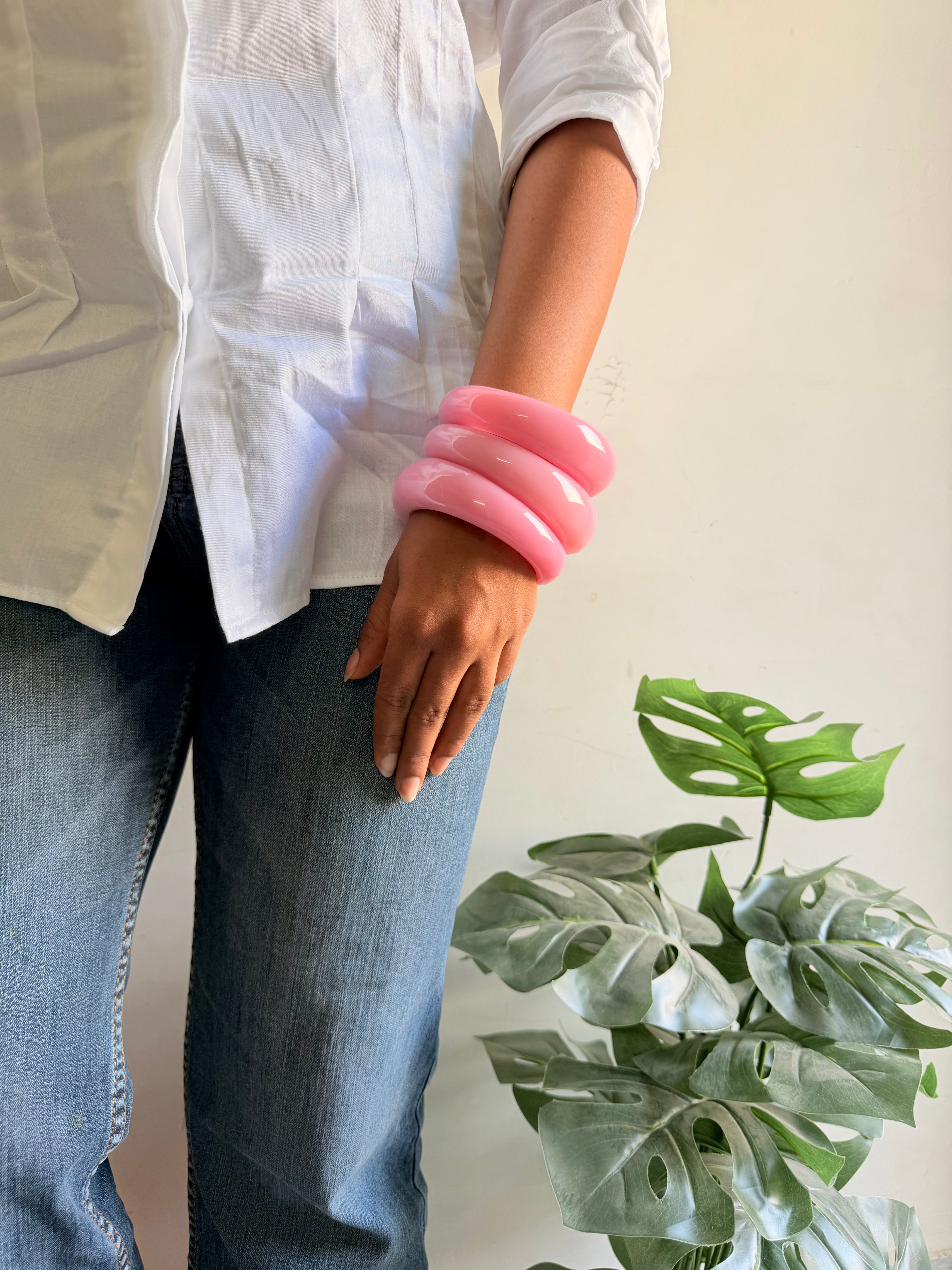 Candy resin bangle (Stack of 4)